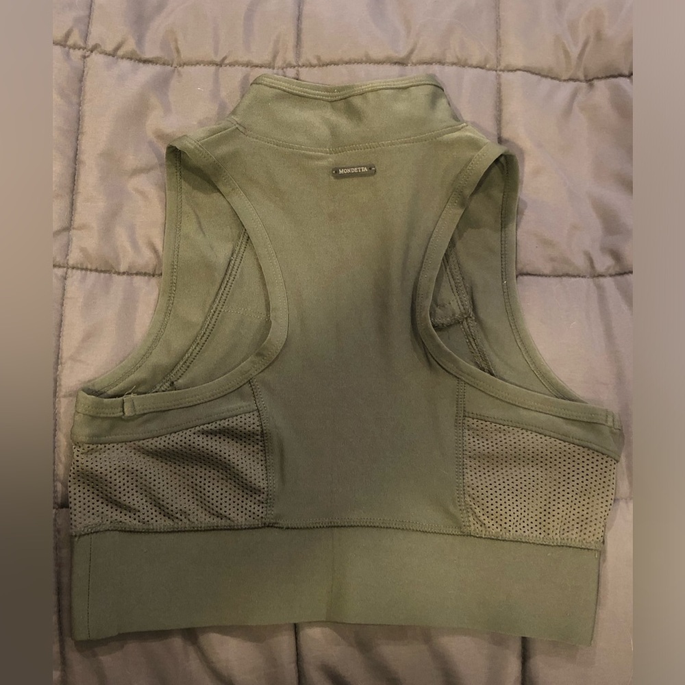 Utility sports bra - Picture 2 of 3